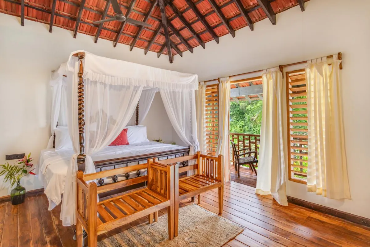 The-Morjim-beach-home-by-Viilaversegoa-1-27