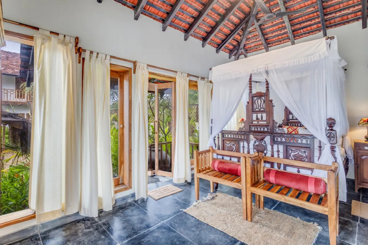 The-Morjim-beach-home-by-Viilaversegoa-1-7